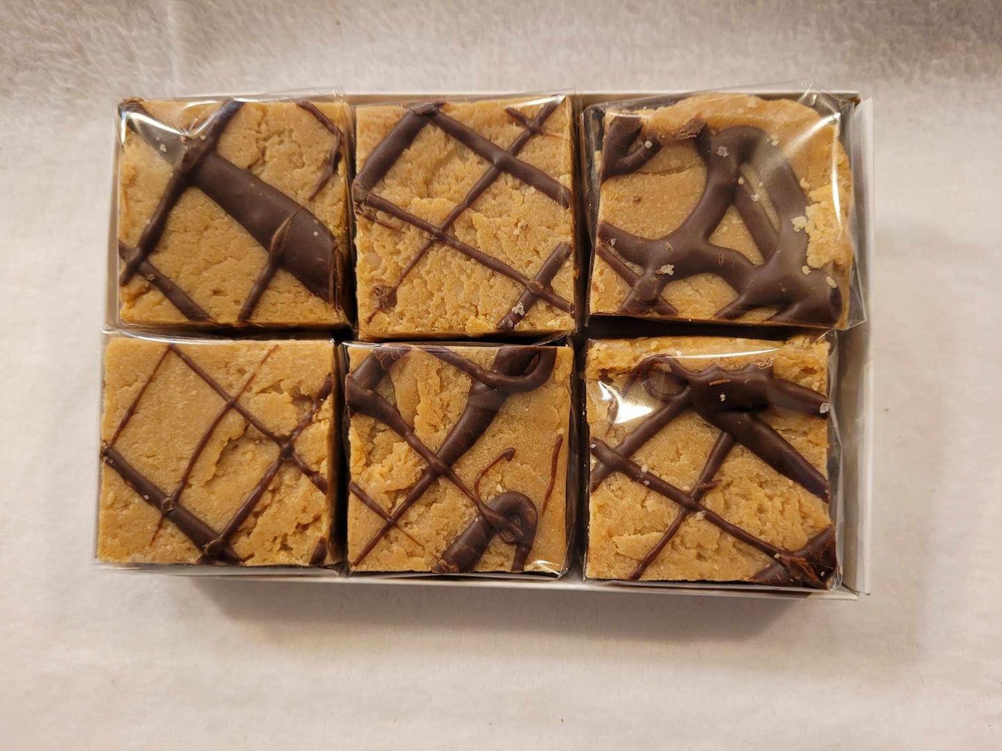 6 piece Peanut Butter Chocolate Fudge