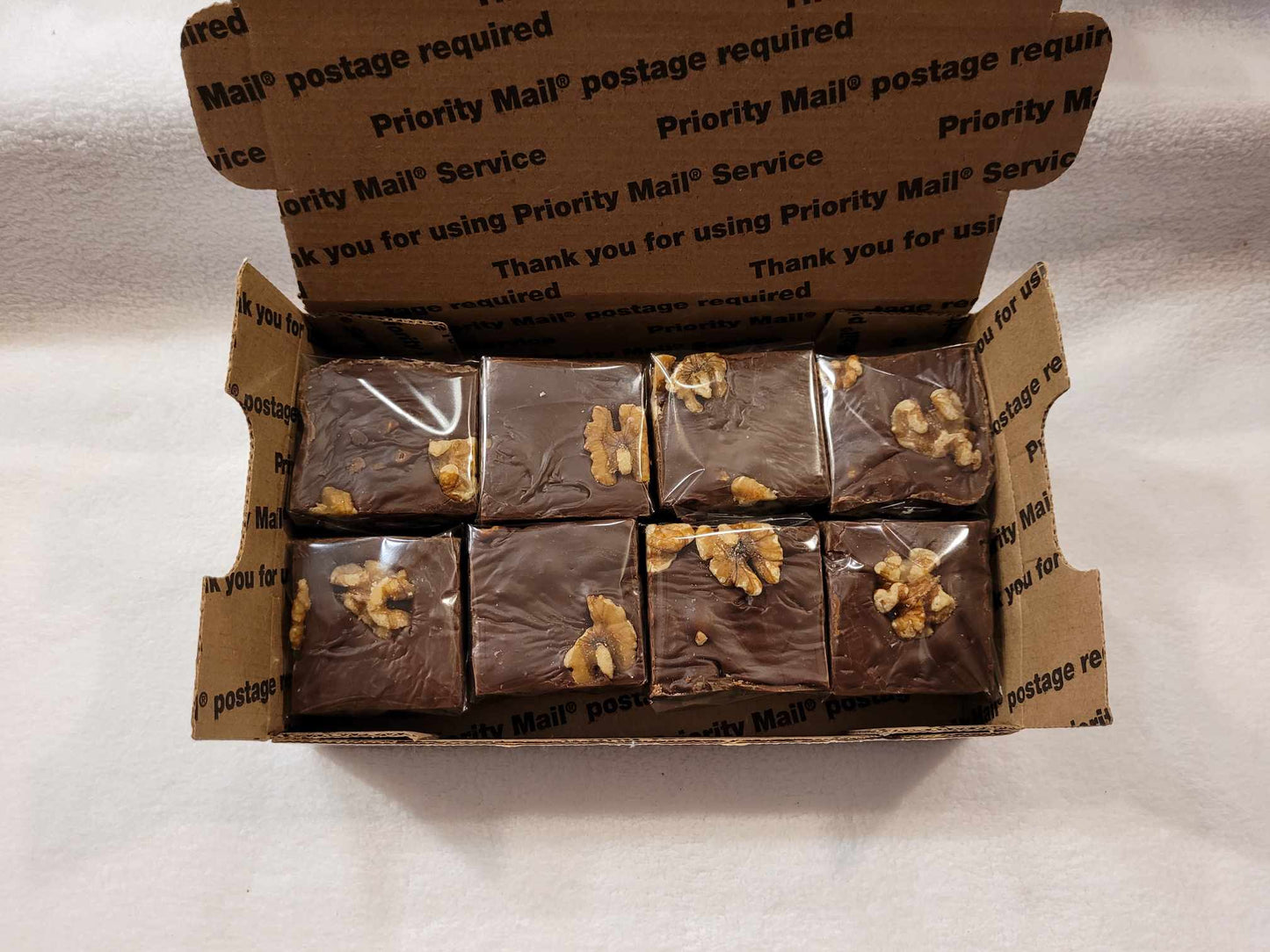8 piece Chocolate Walnut Fudge