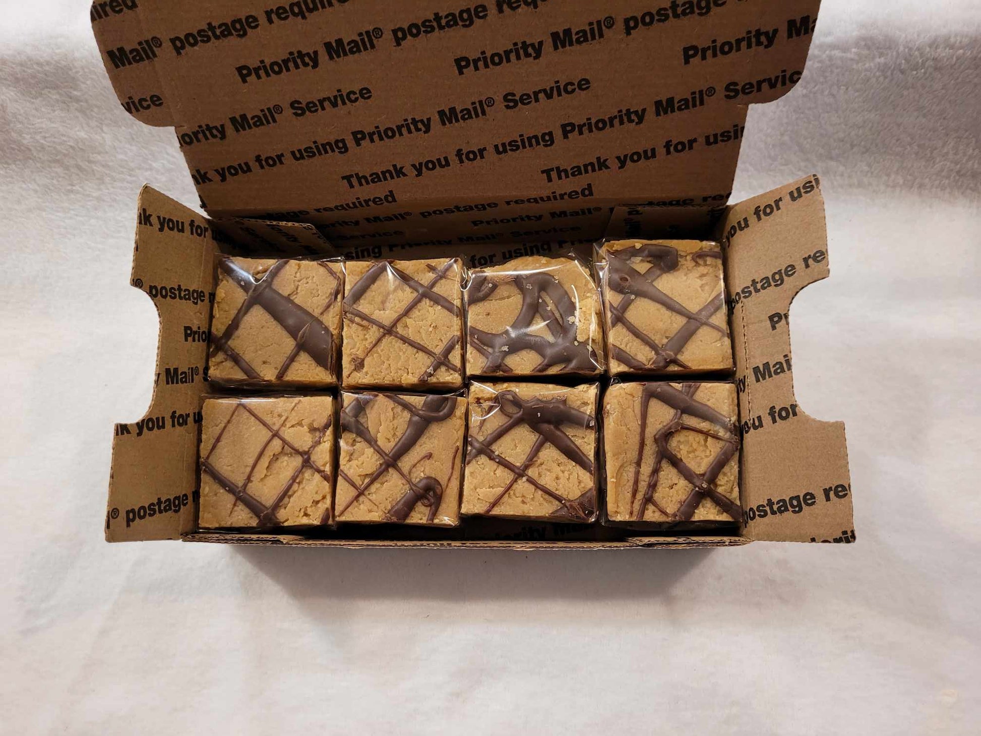 8 piece Peanut Butter Chocolate Fudge