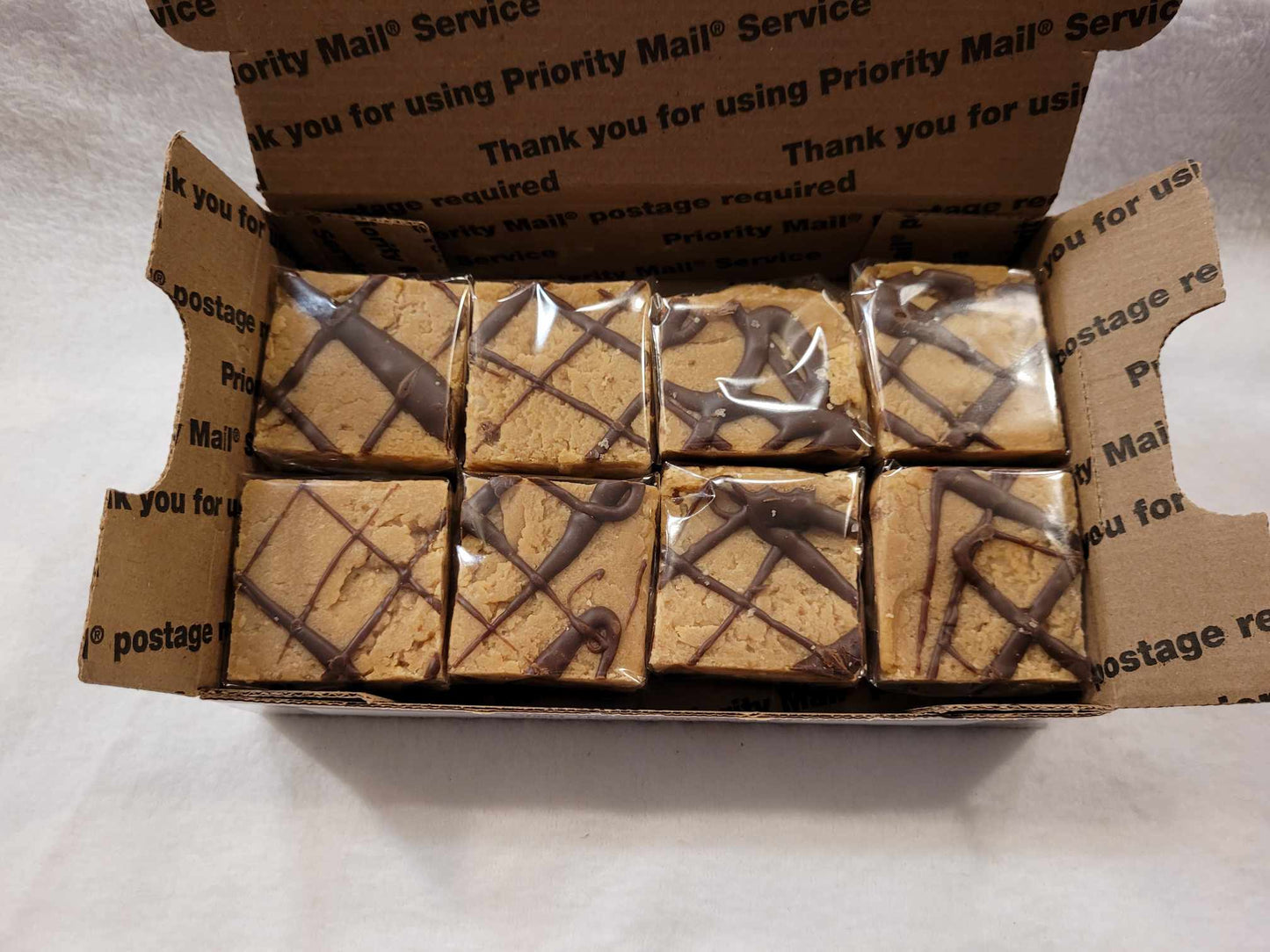8 piece Peanut Butter Chocolate Fudge