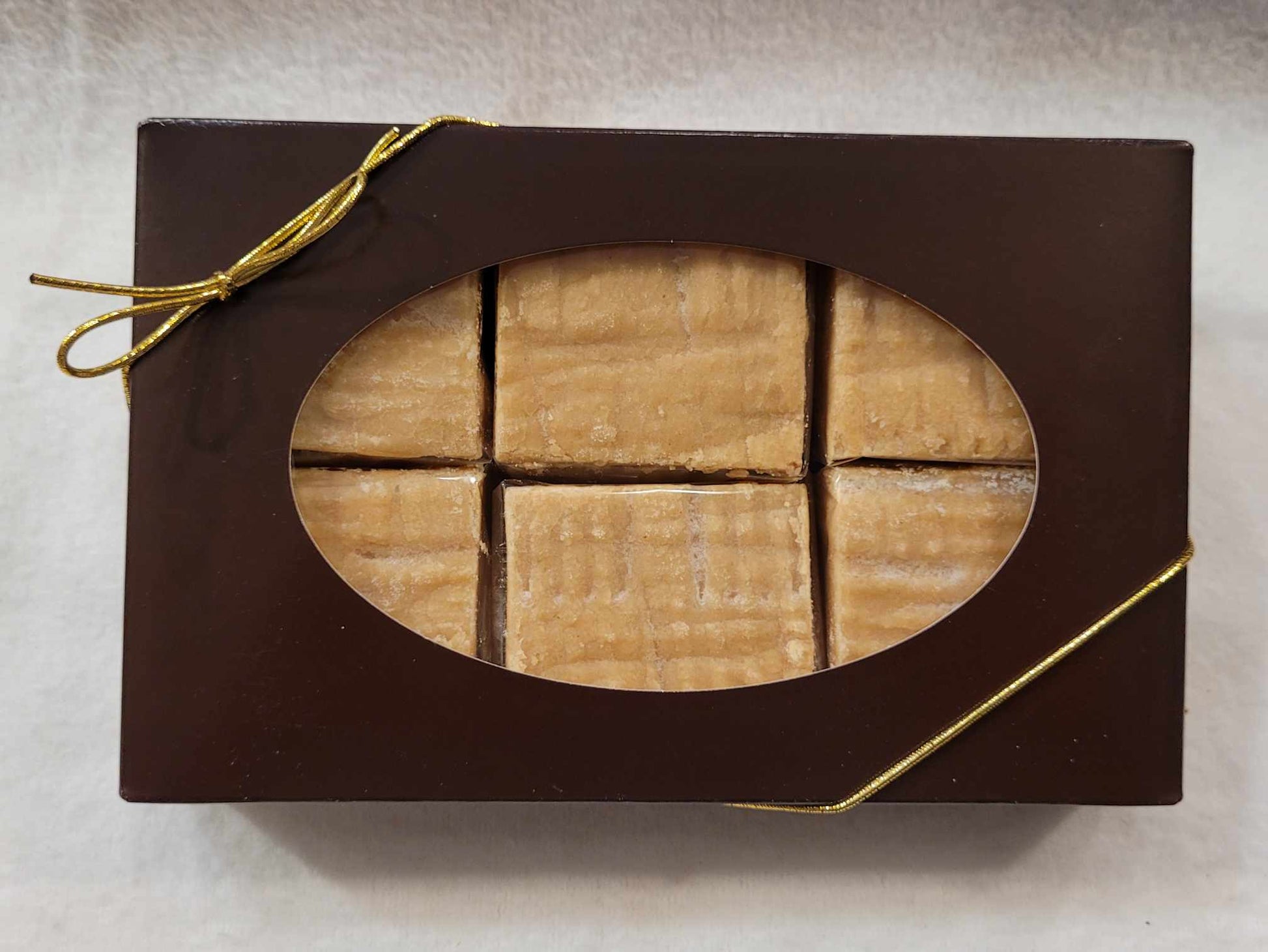 6 piece Peanut Butter Fudge in Gift Box
