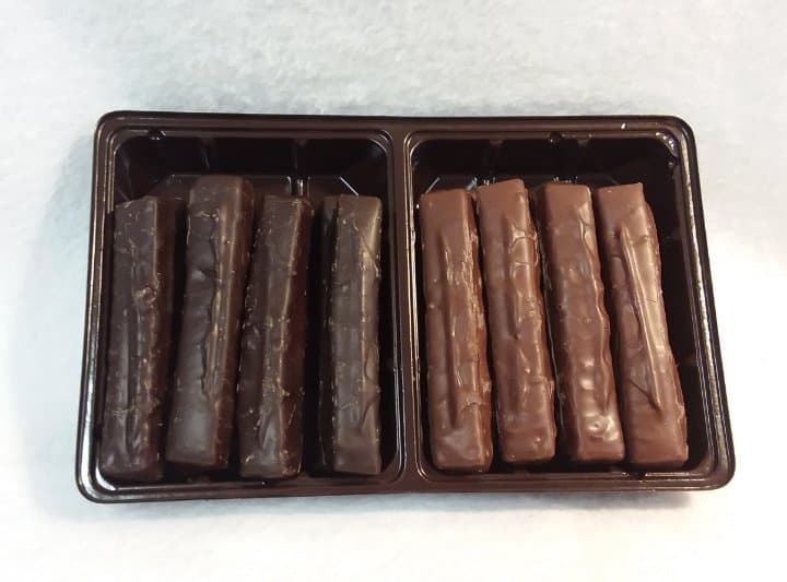 Milk & Dark Chocolate Raspberry  Jelly Strings