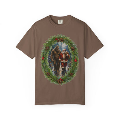 Santa & Sasquatch T-Shirt / Christmas Shirt / Bigfoot Tee