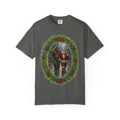 Santa & Sasquatch T-Shirt / Christmas Shirt / Bigfoot Tee