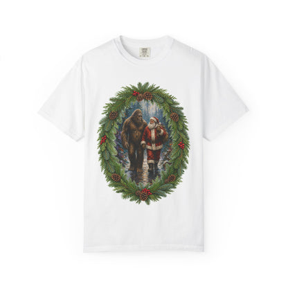 Santa & Sasquatch T-Shirt / Christmas Shirt / Bigfoot Tee