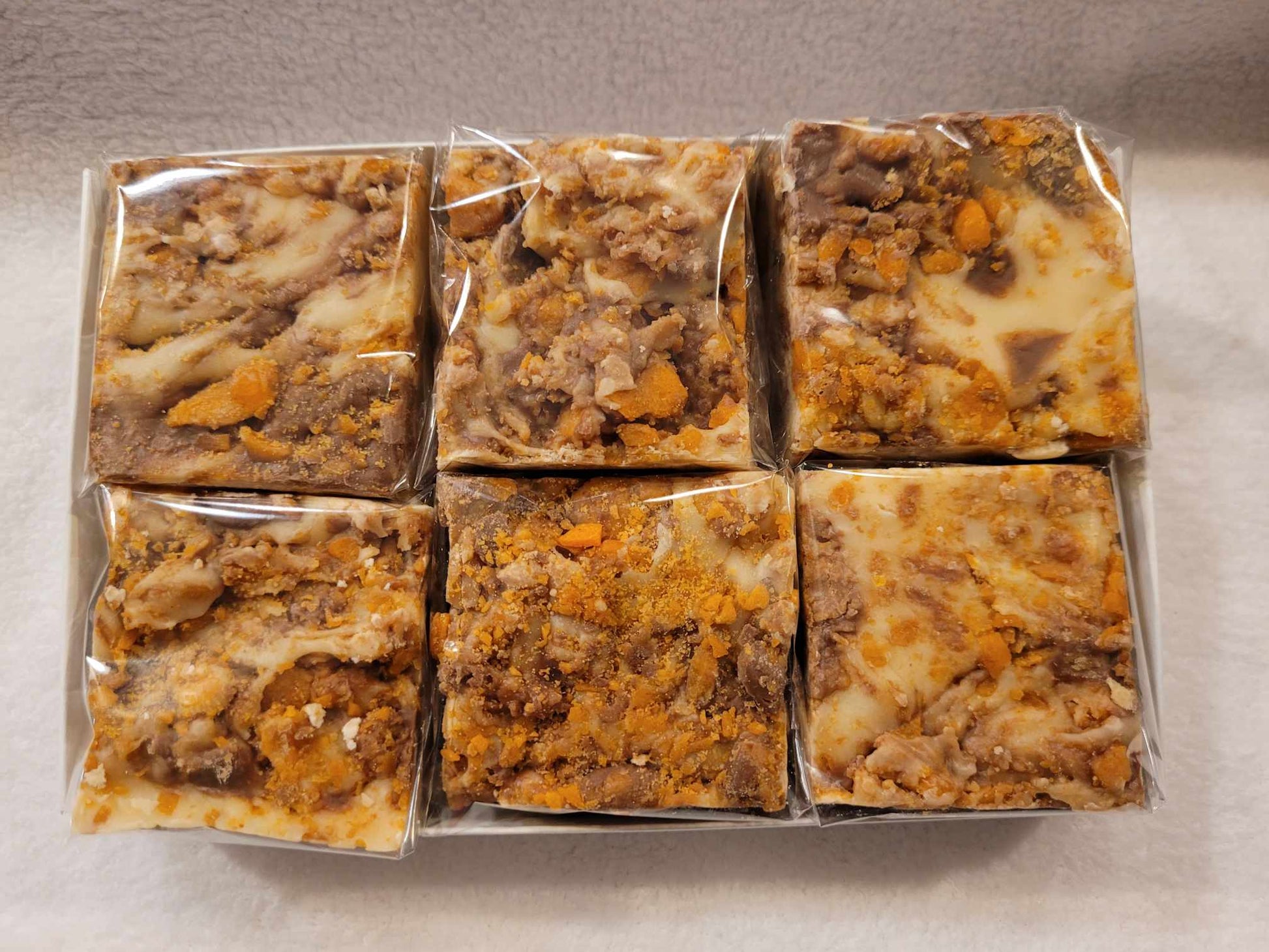 6 piece Fudge with Butterfinger