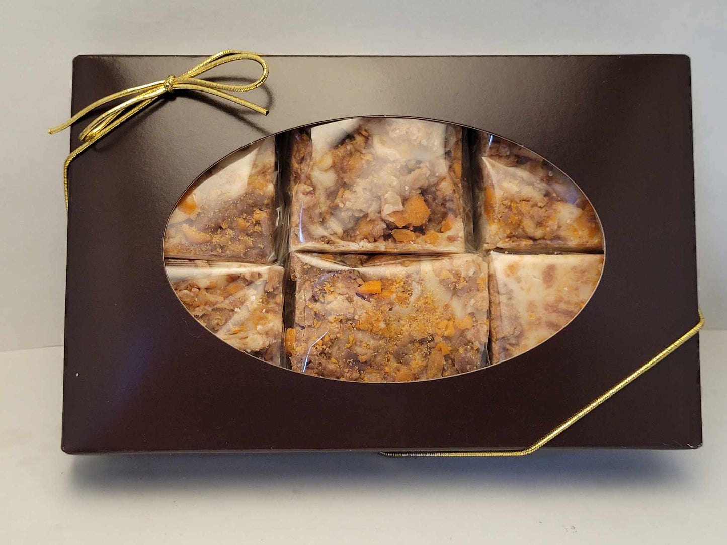 6 piece Fudge with Butterfinger in a gift box