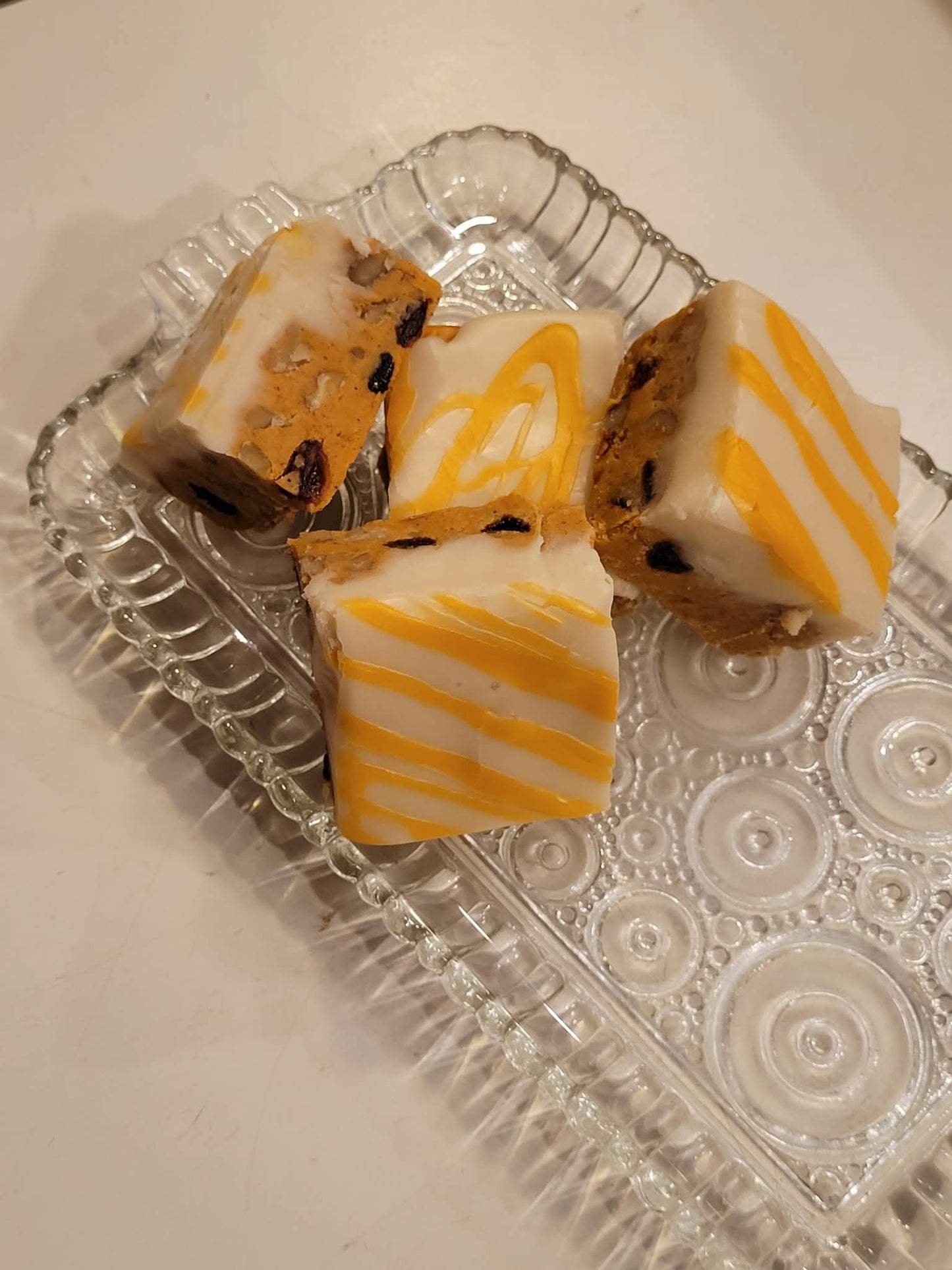 Carrot Cake Fudge – with Walnuts & Raisins