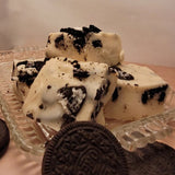 Cookies 'n Cream Fudge - Oour rich vanilla fudge loaded with crumbled Oreo cookies!